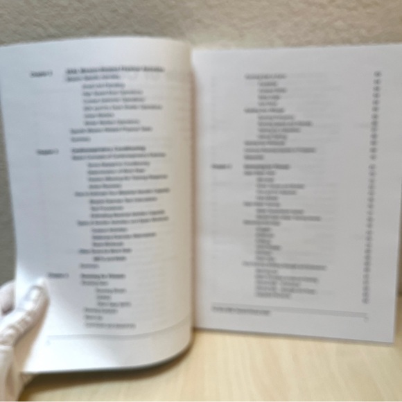 Navy SEAL Physical Fitness. Official Guide. By Patricia A. Deuster. New NWT - Picture 6 of 9